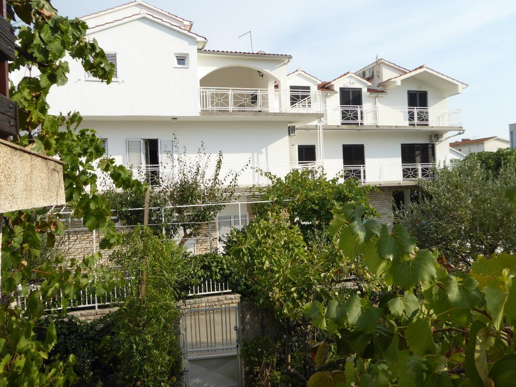Apartments Bojanic Водице Екстериор снимка