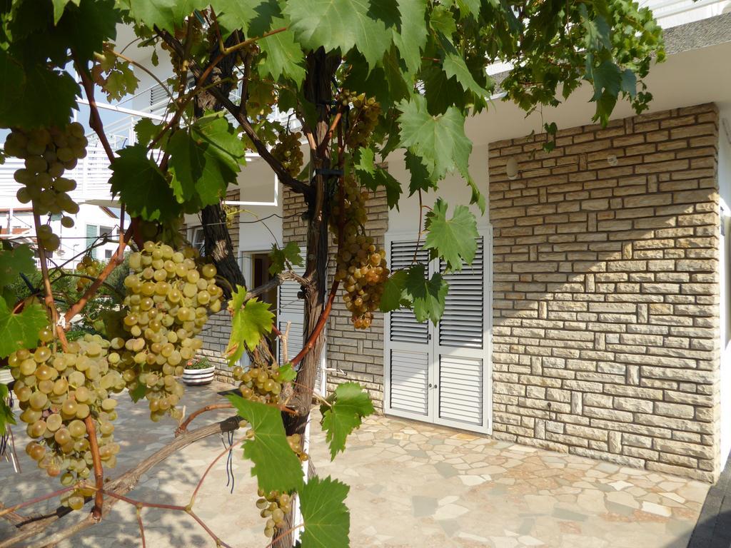 Apartments Bojanic Водице Екстериор снимка